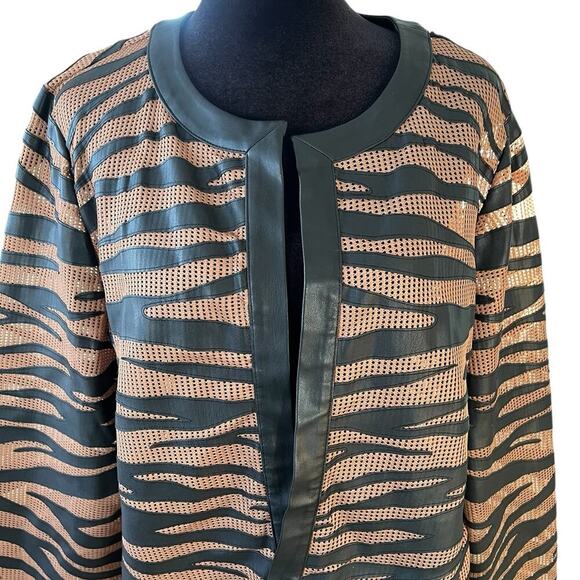Chico’s 3 (L 16) women's animal stripe, light jacket - Picture 1 of 9